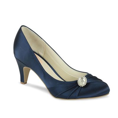 Satin round toe court with pleats and vintage style trim